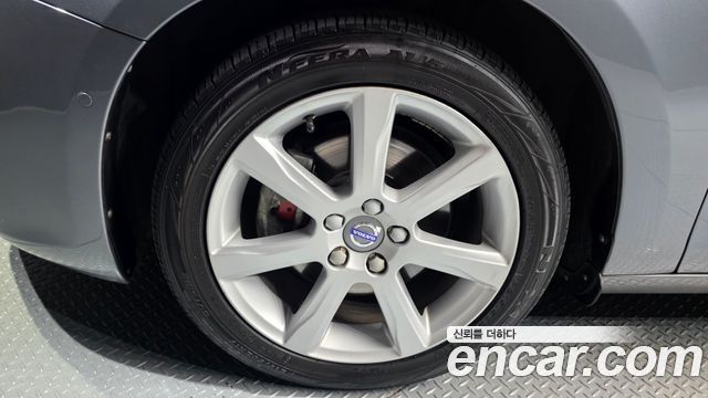 Volvo S60 из Кореи Encar