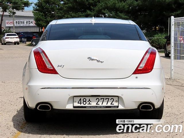 Jaguar XJ из Кореи Encar