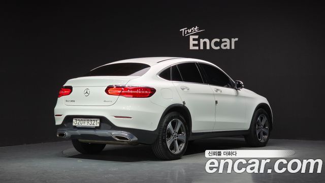 Mercedes-Benz GLC-Class GCL300 4MATIC Coupe — пробег 132 899 км — фото 2 из 5