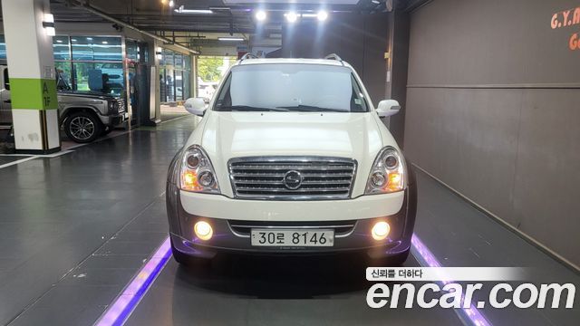 Ssangyong Rexton 2WD RX4 High Deluxe — пробег 72 382 км — фото 3 из 5