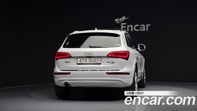 Audi Q5 35 TDI Quattro Dynamic 8R — пробег 106 670 км — фото 4 из 5