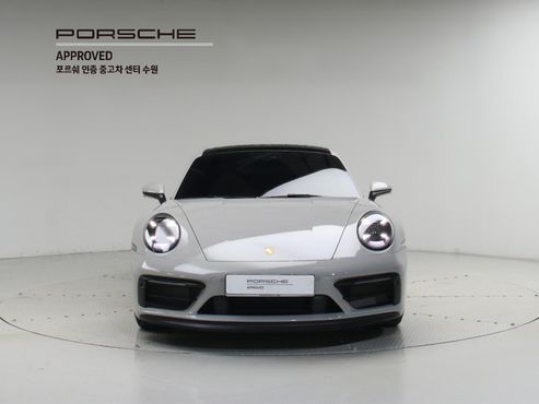 Porsche 911 Carrera 4 GTS — пробег 7 450 км — фото 3 из 5