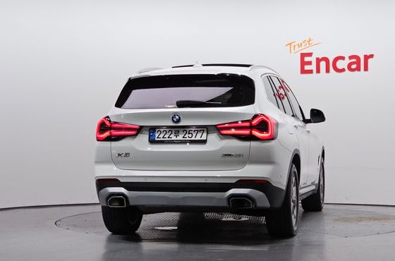 BMW X3 xDrive 20i — пробег 27 556 км — фото 4 из 5