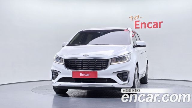 Kia Carnival из Кореи Encar