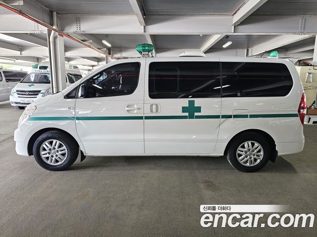 Hyundai Starex Ambulance — пробег 33 000 км — фото 3 из 5