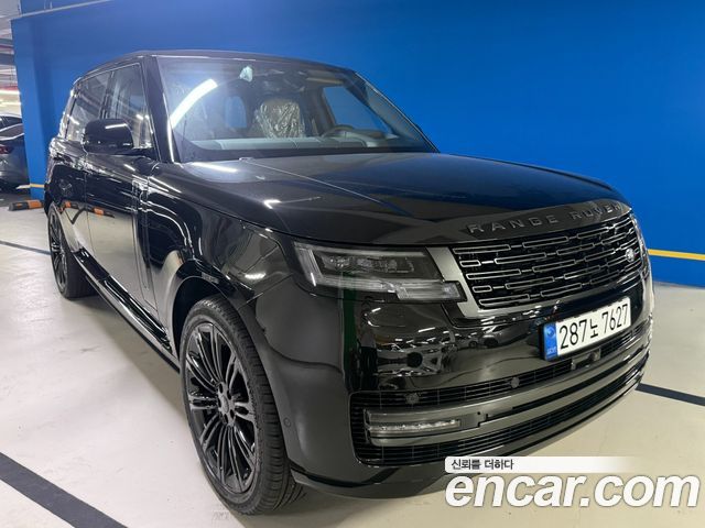 Land Rover Range Rover P530 Autobiography Long Wheel Base — пробег 15 км — фото 1 из 5