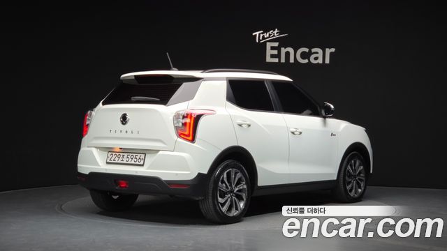 Ssangyong TIBOLI из Кореи Encar
