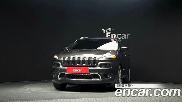 Jeep Cherokee 2.4 Longitude AWD — пробег 97 153 км — фото 3 из 5