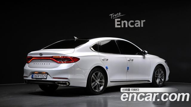 Hyundai Grandeur из Кореи Encar