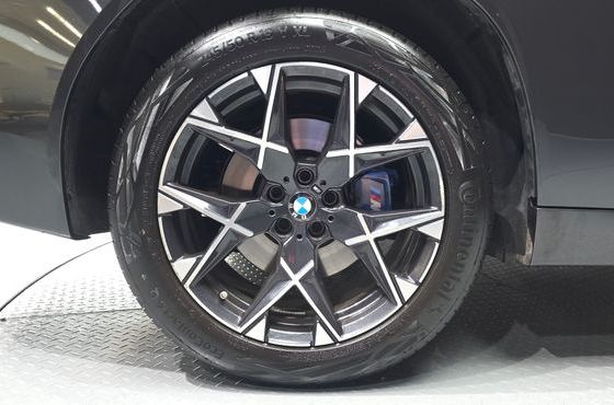 BMW X3 xDrive 20 M Sport — пробег 10 822 км — фото 5 из 5
