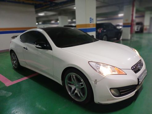 Hyundai Genesis 380 GT-R — пробег 210 000 км — фото 3 из 5