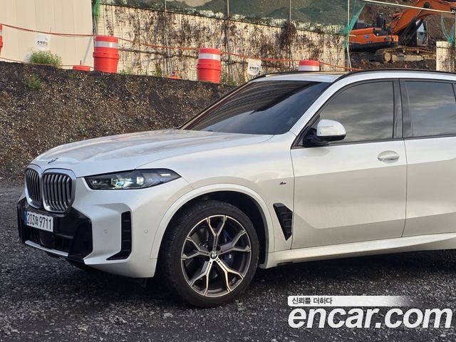 BMW X5 xDrive 40i M Sport — пробег 64 000 км — фото 2 из 5
