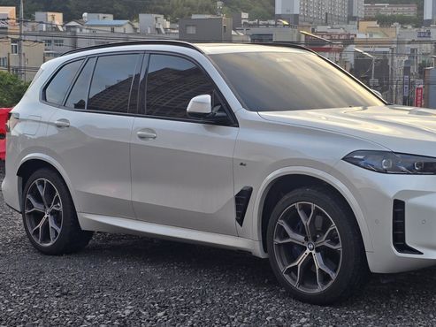 BMW X5 xDrive 40i M Sport — пробег 64 000 км — фото 3 из 5