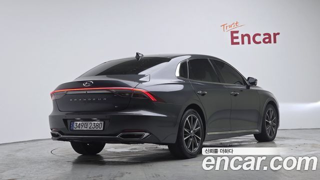 Hyundai Grandeur из Кореи Encar