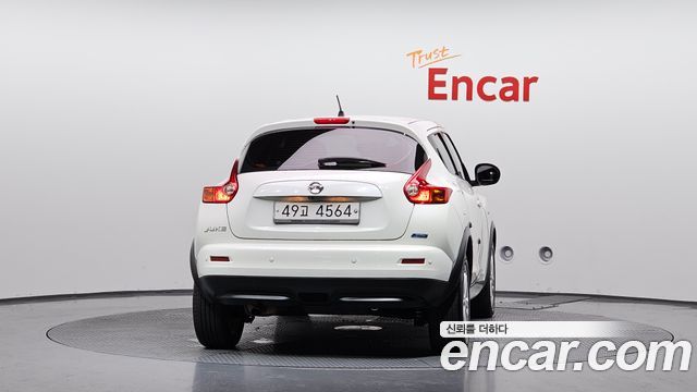 Nissan Juke 1.6 SV F15 — пробег 60 826 км — фото 4 из 5