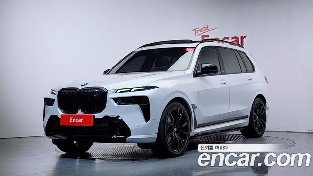 BMW X7 M60i xDrive M sport 6STR — пробег 23 040 км — фото 1 из 5