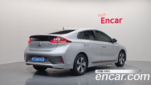 Hyundai Ioniq из Кореи Encar