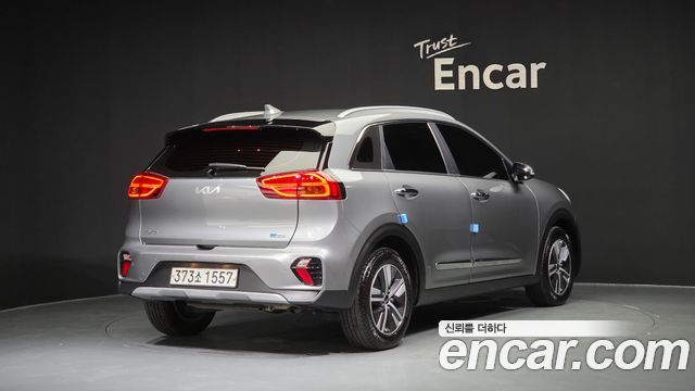 Kia Niro из Кореи Encar