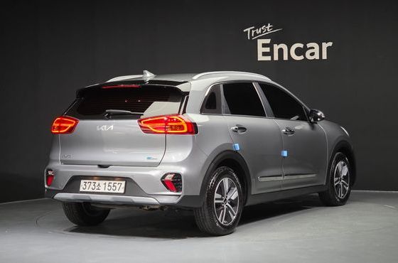 Kia Niro 1.6 HEV Prestige — пробег 53 014 км — фото 2 из 5
