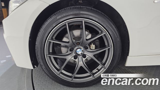 BMW 3-Series 320d Luxury — пробег 166 130 км — фото 5 из 5