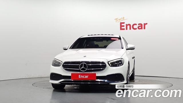 Mercedes-Benz E-Class из Кореи Encar