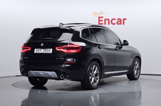 BMW X3 xDrive 20d — пробег 95 856 км — фото 2 из 5