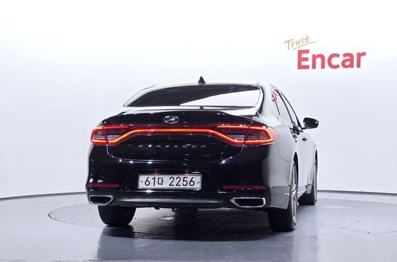 Hyundai Grandeur 2.4 Premium — пробег 85 917 км — фото 4 из 5