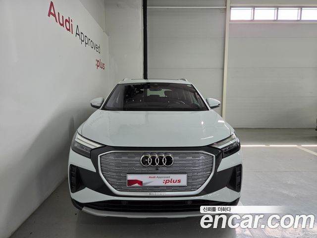 Audi Q4 e-tron 45 — пробег 1 050 км — фото 3 из 5