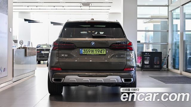 BMW X5 xDrive 50e xLine — пробег 8 751 км — фото 3 из 5