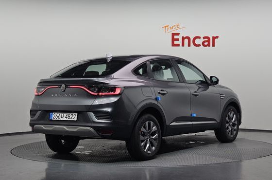Renault (Samsung) Arkana 1.6 GTe Iconic — пробег 64 км — фото 2 из 5