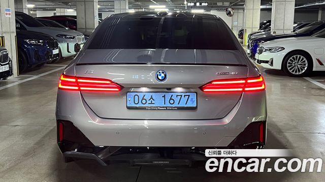 BMW i5 eDrive 40 M Sport — пробег 34 036 км — фото 3 из 5