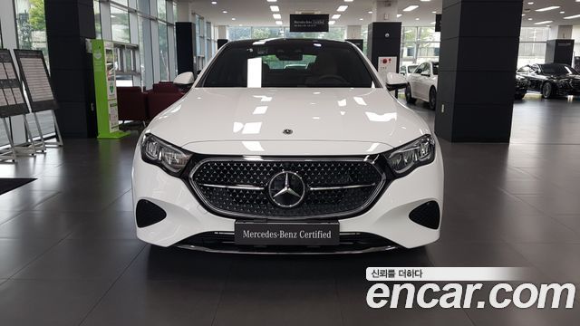 Mercedes-Benz E-Class из Кореи Encar