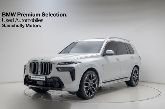 BMW X7 xDrive 40i M Sport 6STR — пробег 47 328 км — фото 1 из 5