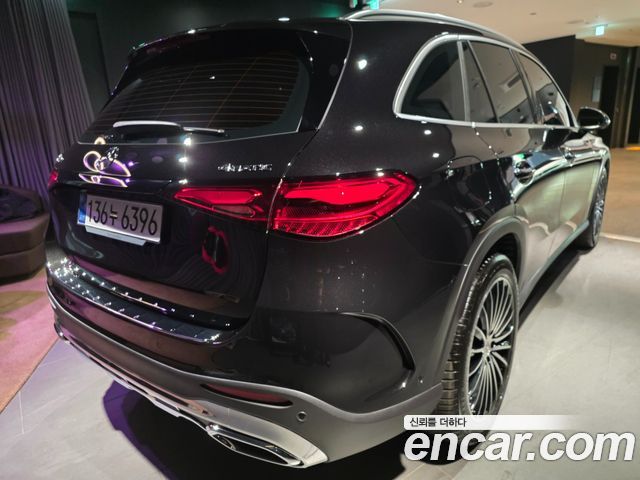 Mercedes-Benz GLC-Class GLC300 4MATIC AMG Line — пробег 2 230 км — фото 3 из 5