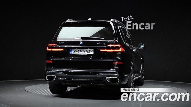 BMW X7 xDrive 40i M Sport 7STR — пробег 6 068 км — фото 4 из 5