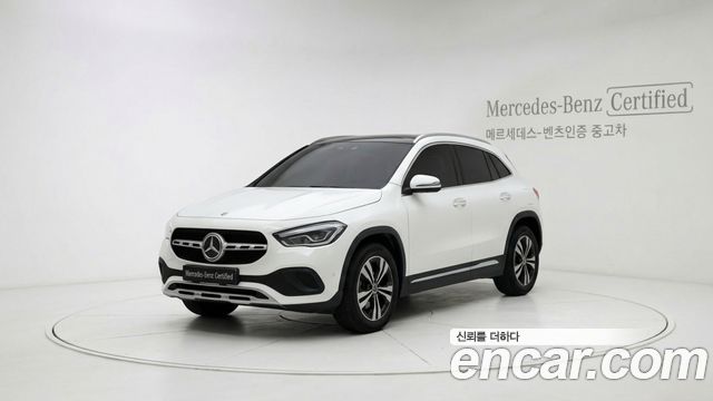 Mercedes-Benz GLA-Class GLA220 — пробег 33 716 км — фото 1 из 5