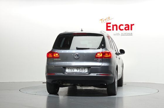 Volkswagen Tiguan 2.0 TDI Comfort 5N — пробег 88 131 км — фото 4 из 5