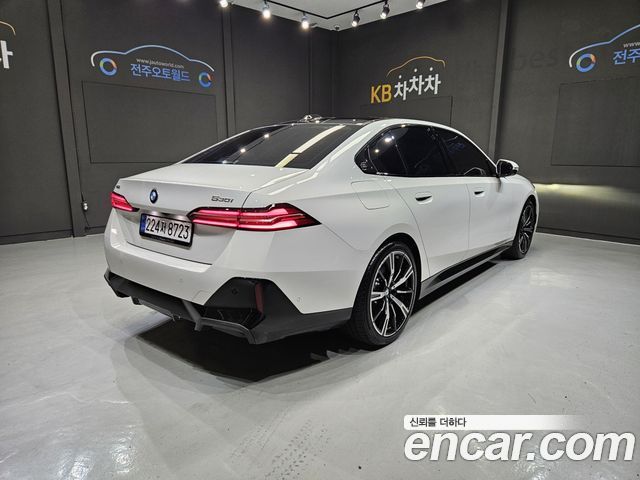 BMW 5-Series из Кореи Encar