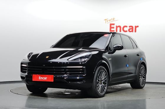 Porsche Cayenne 3.0 E-Hybrid — пробег 39 721 км — фото 1 из 5