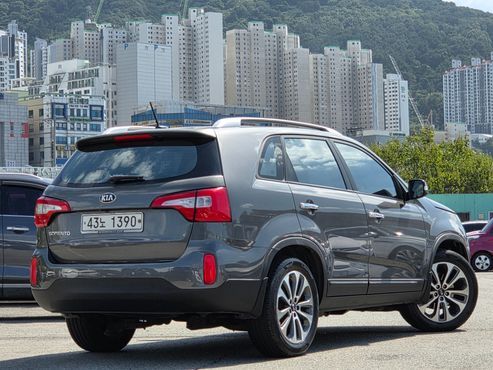 Kia Sorento Diesel 2.0 2WD TLX Special — пробег 224 265 км — фото 4 из 5