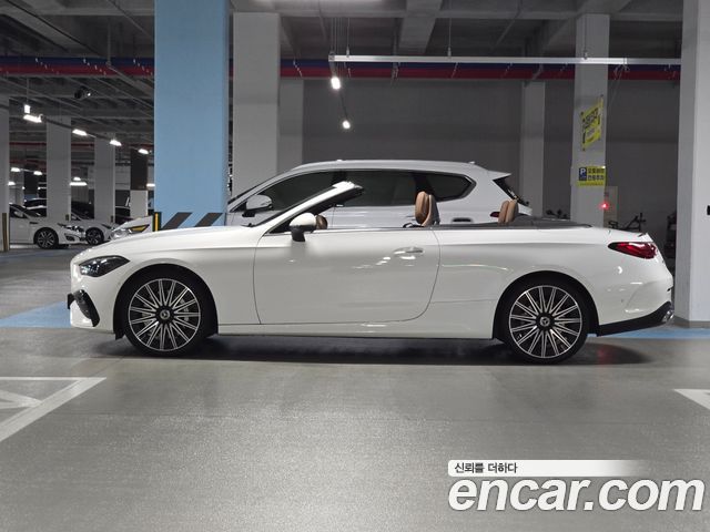 Mercedes-Benz CLE-Class CLE450 4MATIC Cabriolet — пробег 17 500 км — фото 4 из 5