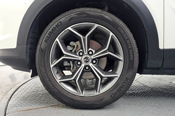 Ssangyong KORANDO Gasoline 1.5 2WD C5 Plus — пробег 100 365 км — фото 5 из 5