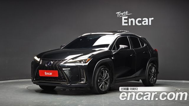 Lexus UX из Кореи Encar