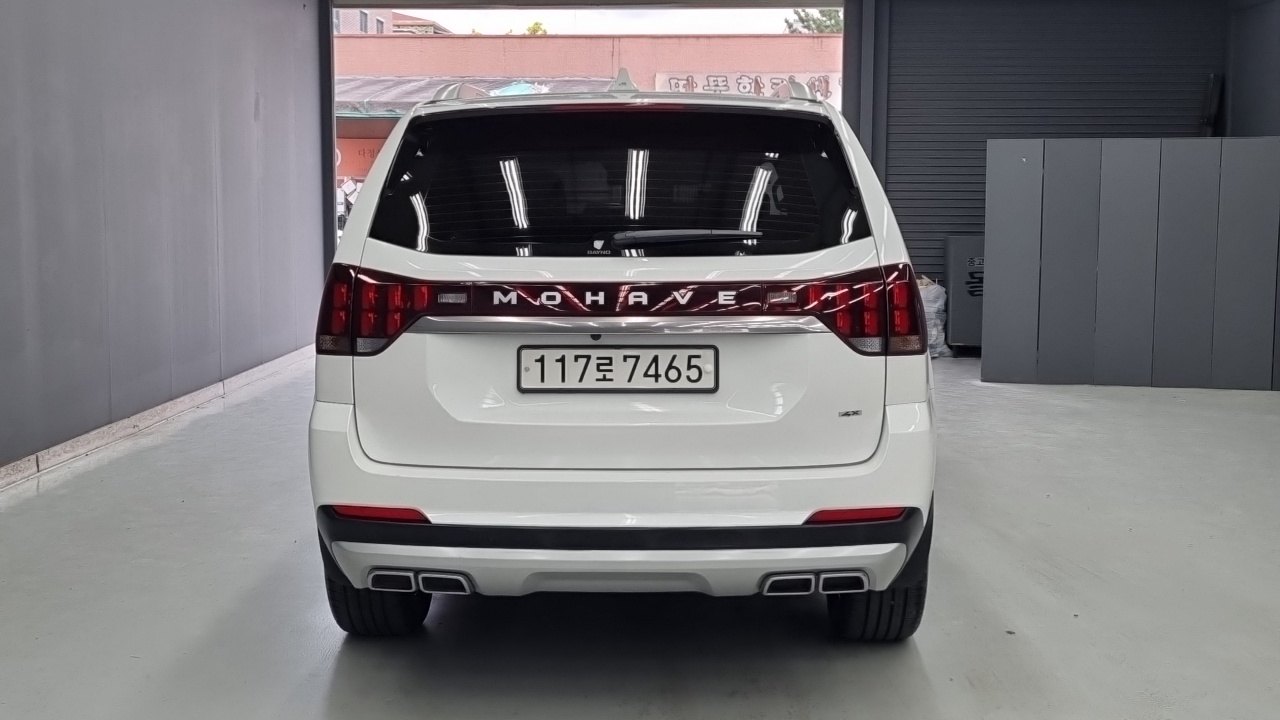 Kia Mohave Diesel 3.0 4WD 5-Seater Masters — пробег 62 156 км — фото 4 из 5