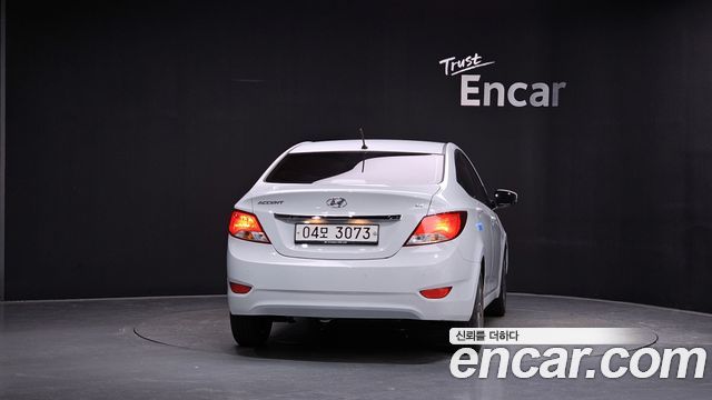 Hyundai Accent из Кореи Encar