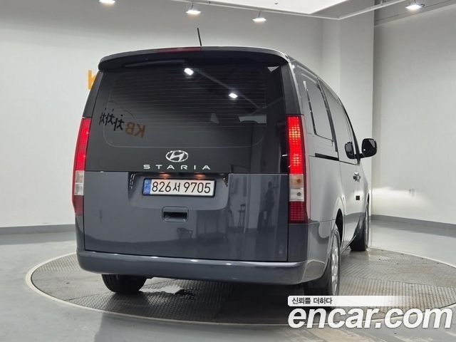 Hyundai Staria из Кореи Encar