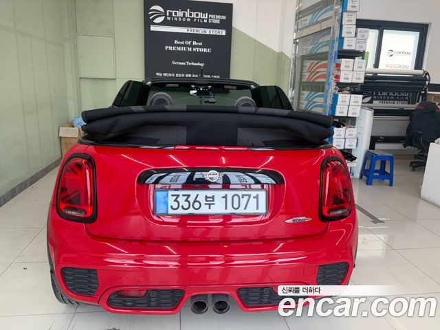 Mini Cooper Convertible JCW 3rd — пробег 67 881 км — фото 1 из 5