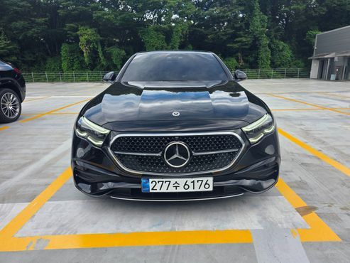 Mercedes-Benz E-Class E300 4MATIC AMG Line — пробег 30 км — фото 3 из 5