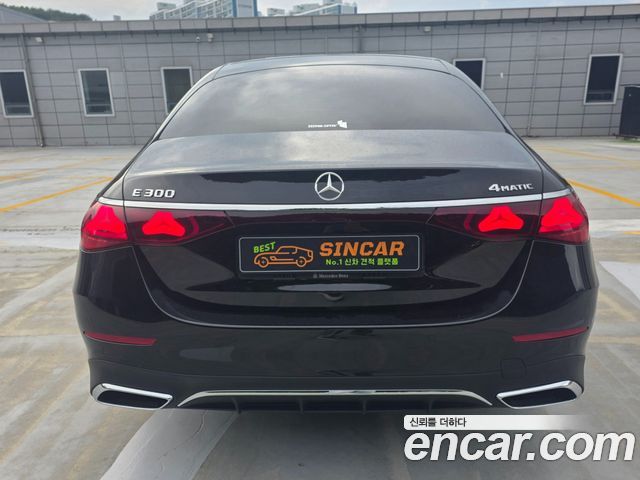 Mercedes-Benz E-Class E300 4MATIC AMG Line — пробег 30 км — фото 4 из 5