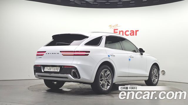 Genesis GV70 из Кореи Encar